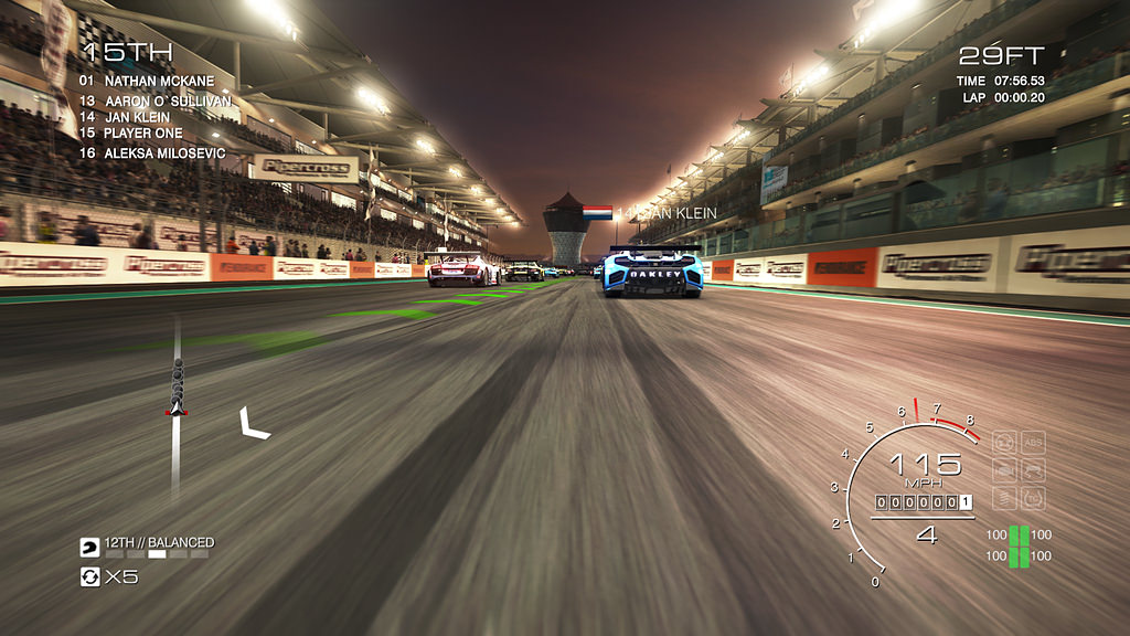 《極速房車賽：競速賽事》娛樂與擬真的完美平衡