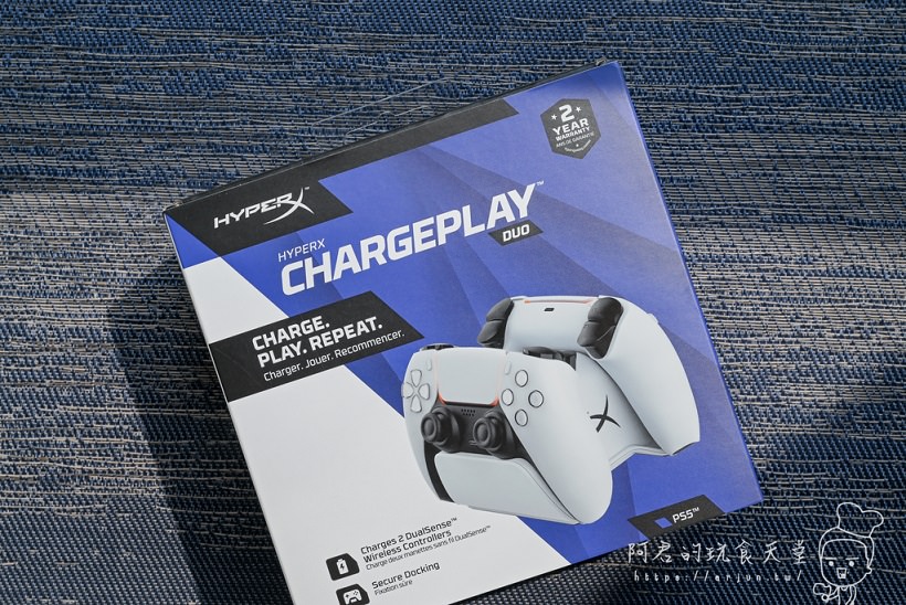 【開箱】HyperX ChargePlay Duo PS5控制器充電座｜Cloud Flight 無線電競耳機（黑/藍）