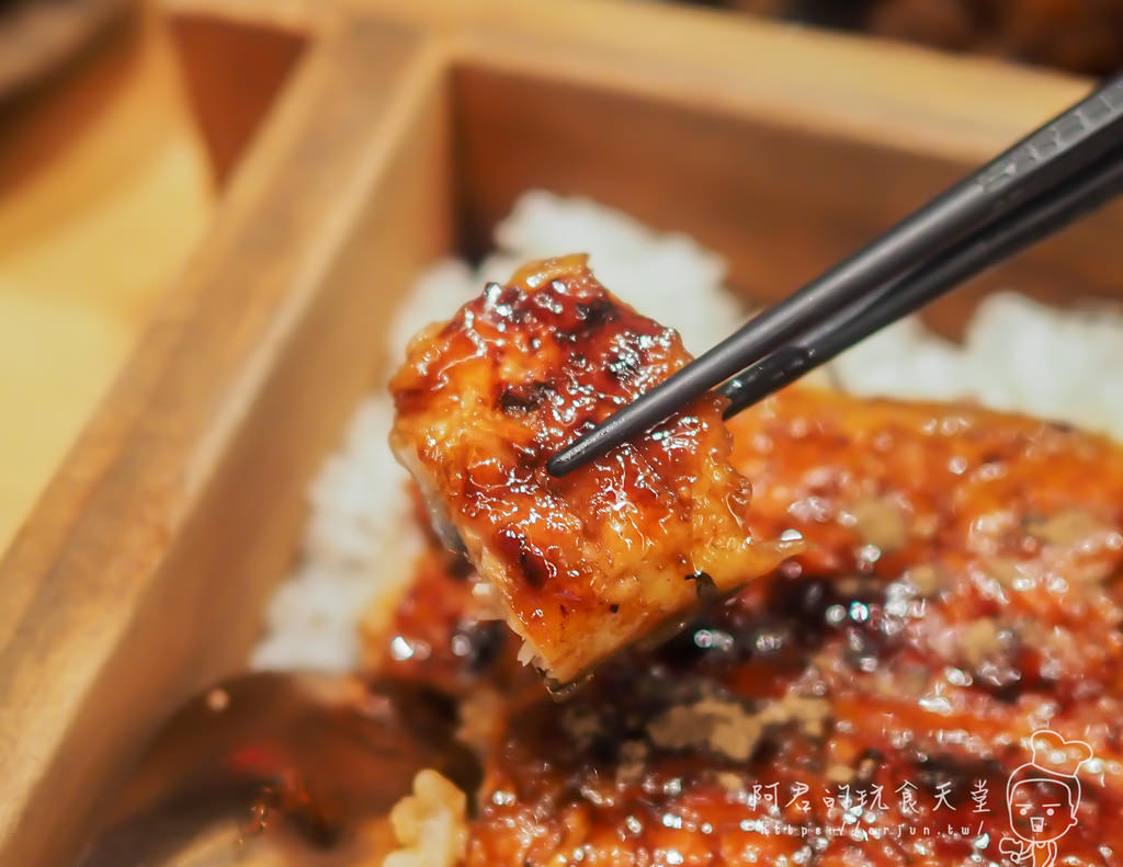 【台中】一膳炭造料理｜台中最好吃的鰻魚飯插旗新光三越美食廣場