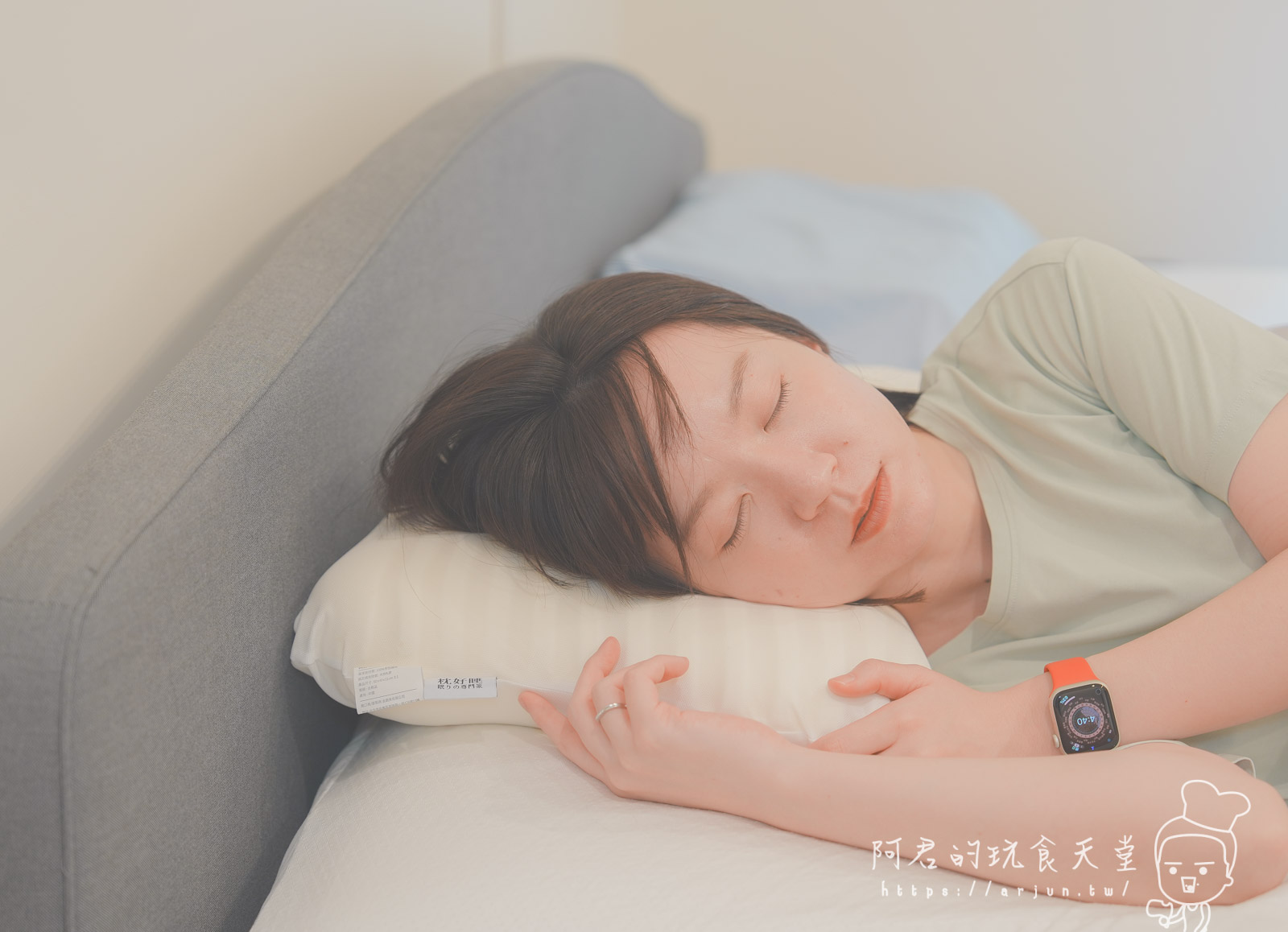 【2024枕頭推薦】枕好睡「元氣蛋白枕」：人體工學設計，讓你側睡也舒服